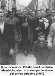 Il parroco Petrillo col cardinale Ascalesi